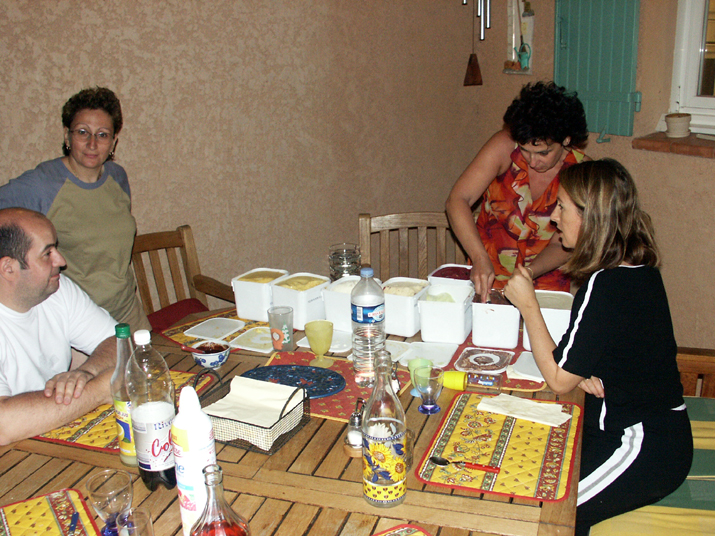 2005-08 002.jpg - DCF 1.0